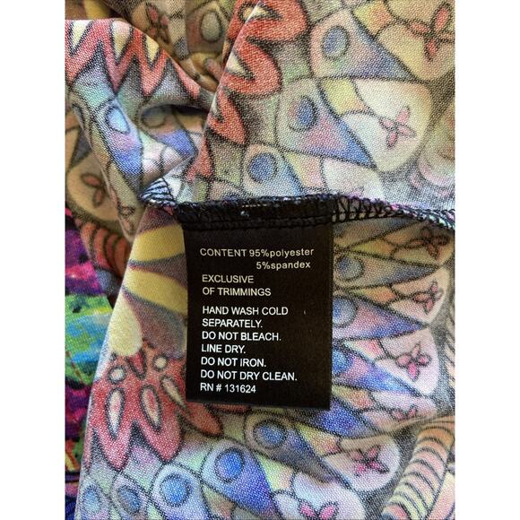 Calessa Vibrant Floral Boho Flower Hippie Mesh Cutout Tunic Top Wearable Art L - Picture 9 of 9